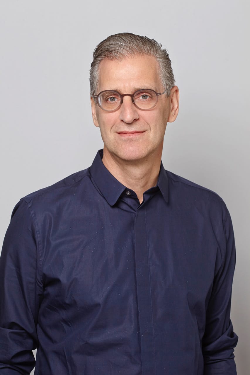 Blattkritik: Roland Grüter über die April-Ausgabe des «Schweizer Monats»