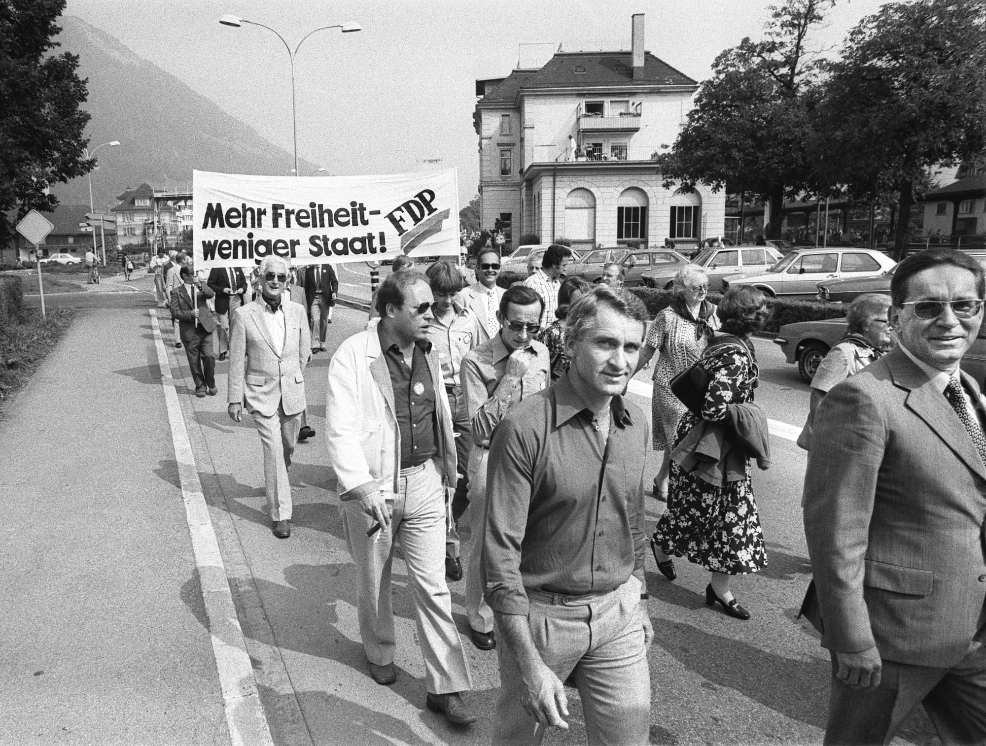 Freiheitsversprechen hüben und drüben
