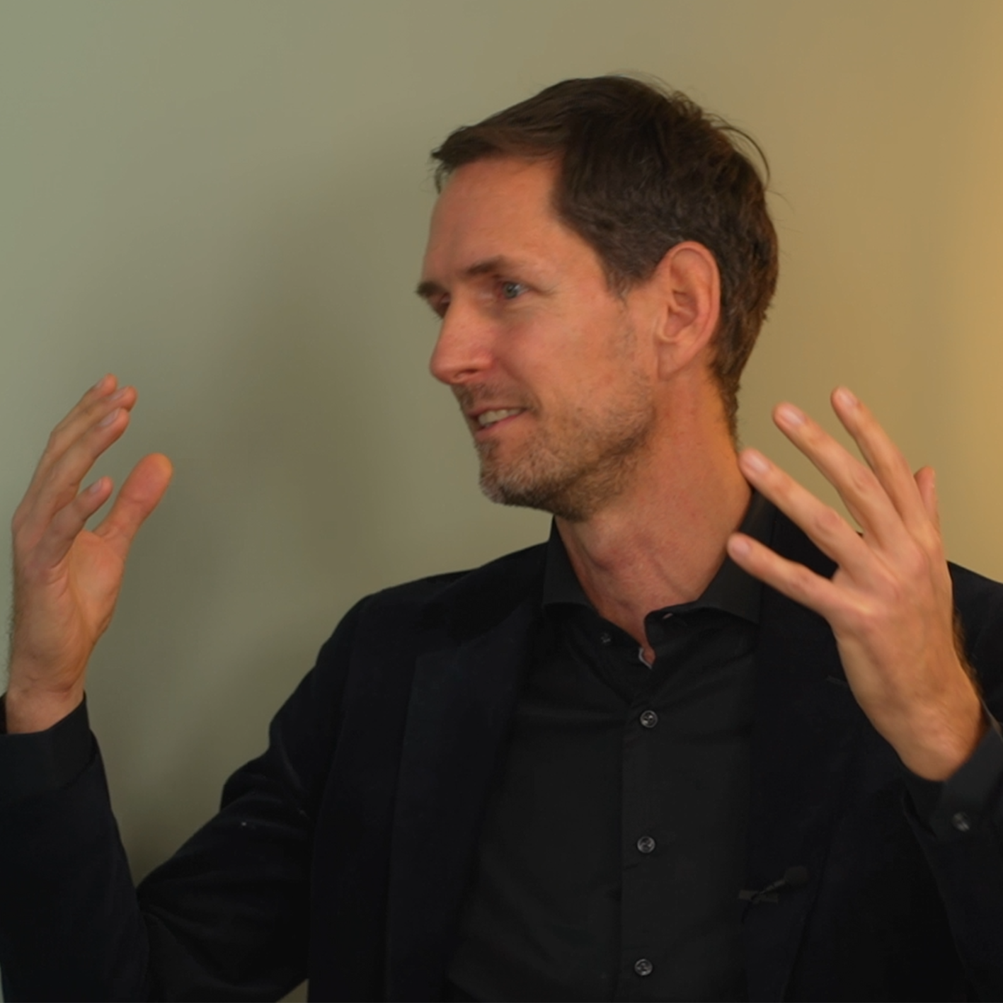 «Journalisten sind oft abgehoben und weit weg von der Realität der Privatwirtschaft.»