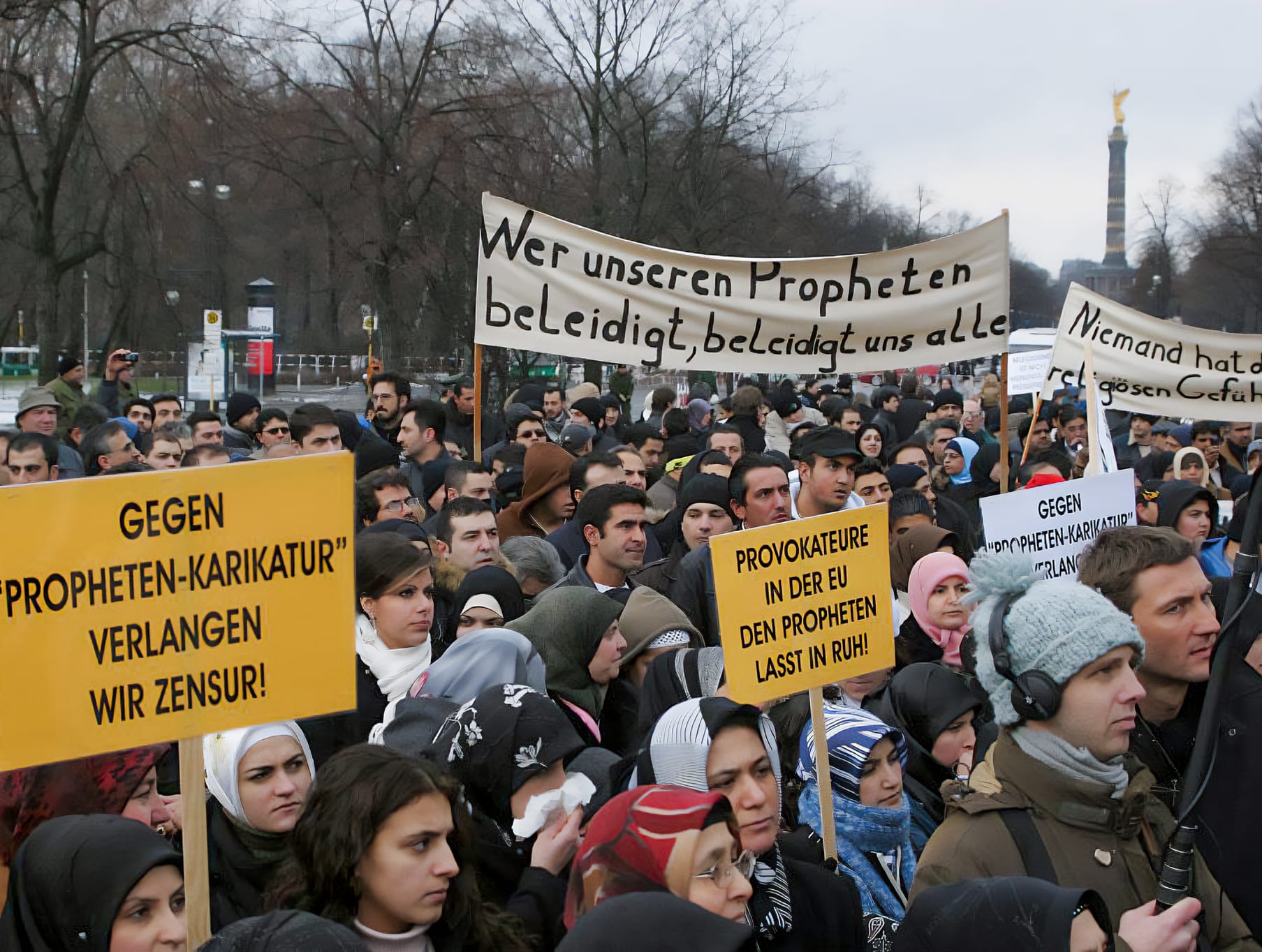 The Language Police Do Not Help Minorities – On the Contrary