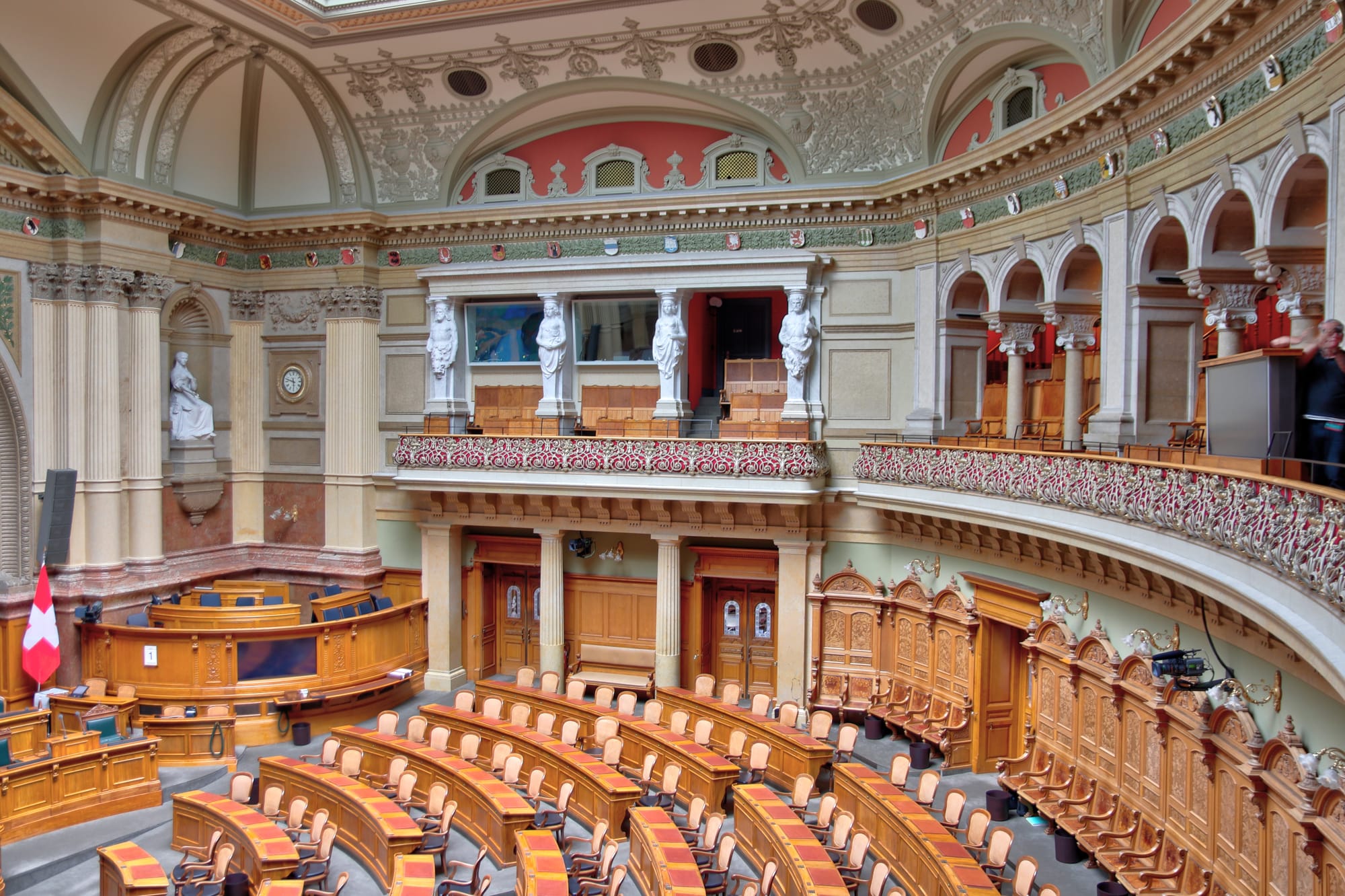 Was hilft gegen mehr Staat? Mehr Demokratie!